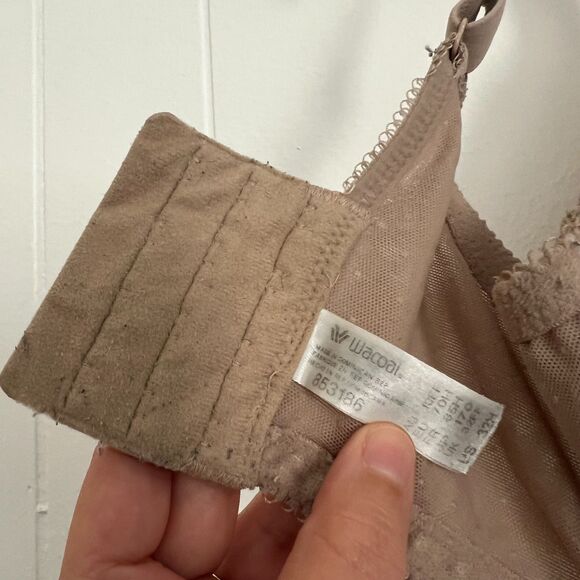 Wacoal -  Retro Chic Seamless Underwire Contour Bra 853186 - Nude 32H - Picture 9 of 10